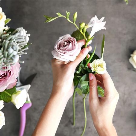 Christmas Door Wreath Workshop &amp; Afternoon Tea 6 Dec